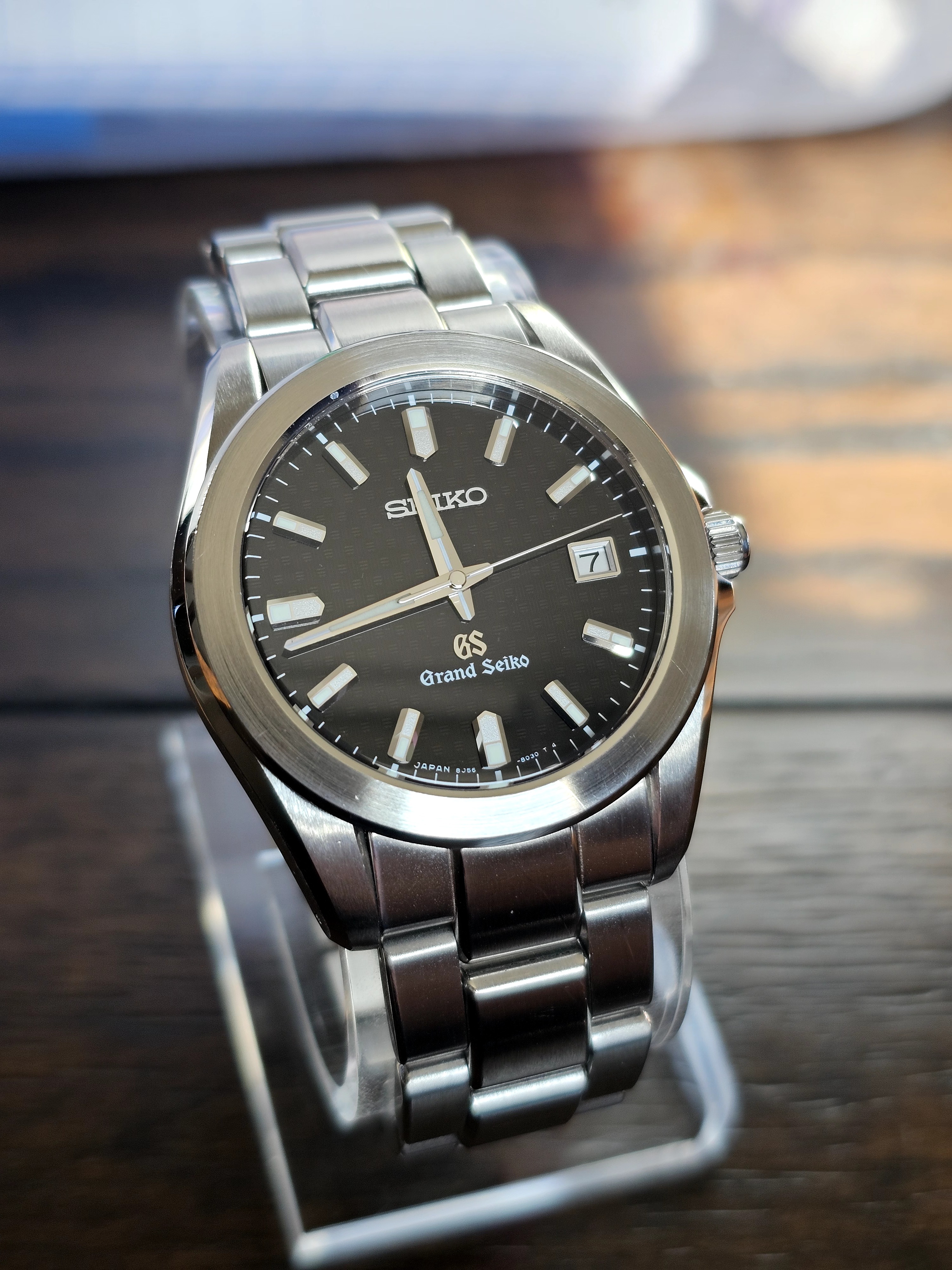 Grand Seiko SBGF021 Black Dial 38mm - High Accuracy Quartz - Image 8