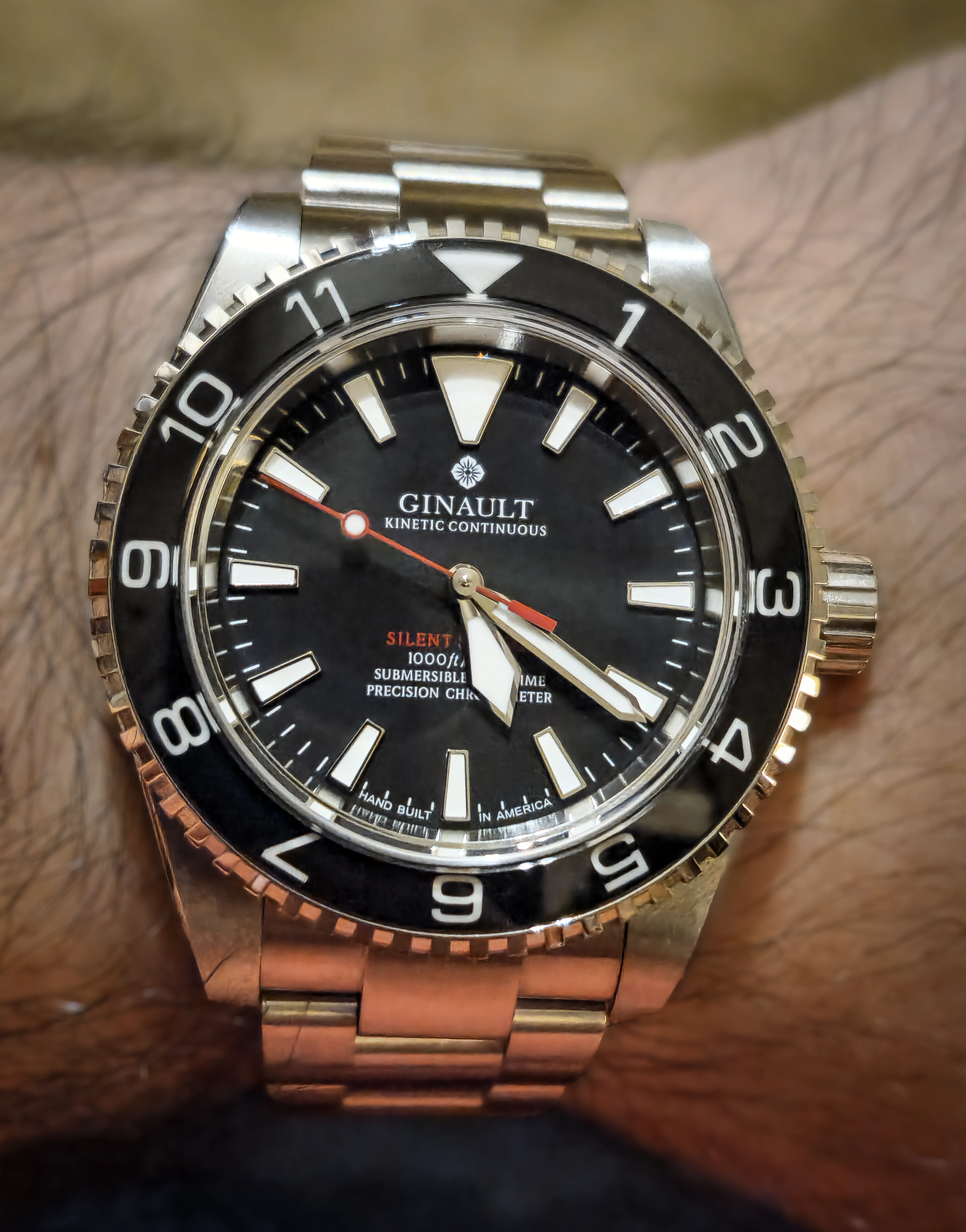 Ginault Silent Service 12H Traveler Bezel No Date - Pre-Owned - Image 1