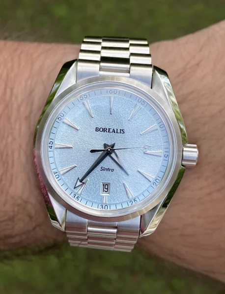 Borealis Sintra Ice Blue Sunray 41.5mm - Pre-Owned Excellent
